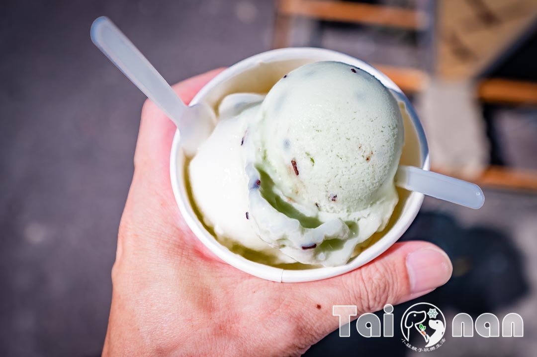 台南將軍美食〡將軍冰城〡古早味叭噗冰淇淋, 十多種不同口味, 天然原料帶你吃出健康, TOP-1木瓜牛奶