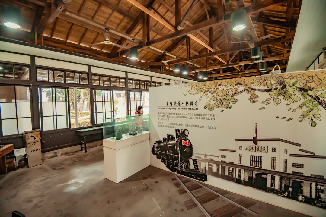 花蓮市區景點〡花蓮鐵道文化園區〡蜜糖油罐車, LDT103蒸汽機車, 等比例火車模型組, 唯美日式建築, 鐵道歷史與文物