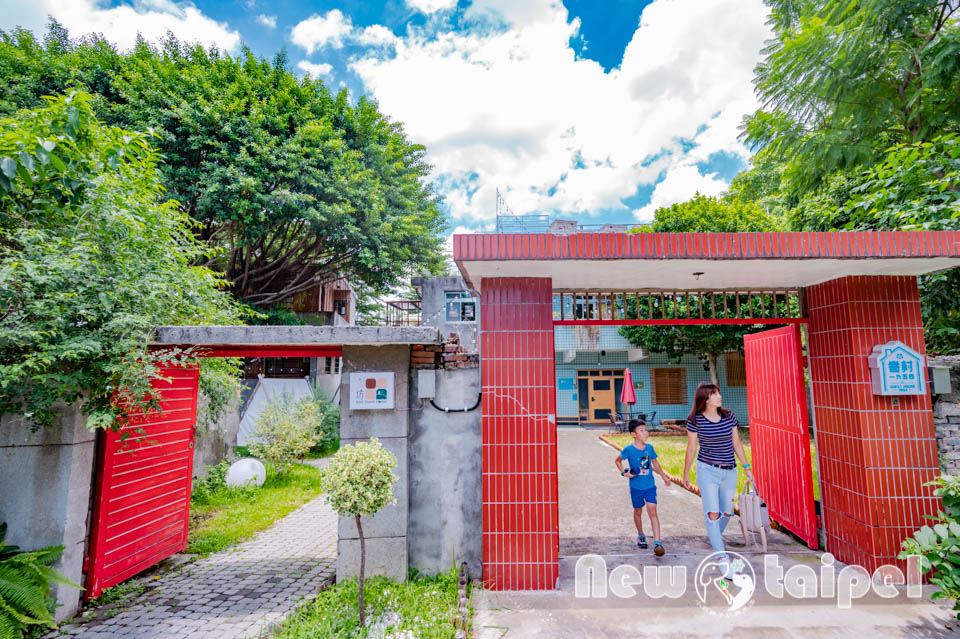 新北三重景點〡空軍三重一村〡北部僅存防炮眷村, 五零年代住家模樣, 全新壁畫呈現眷村記憶, 2024進駐風味餐廳與文創商店