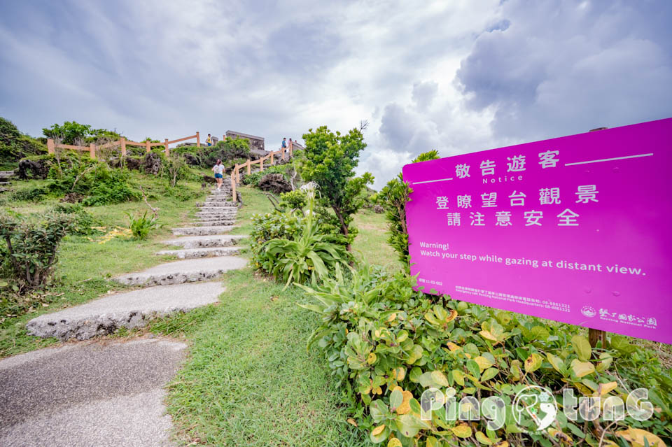 屏東恆春景點〡貓鼻頭公園〡後壁湖旁的觀光景點, 坐擁遼闊山海景, 特殊地貌盡收眼底, 山頂上的巨貓, 貓語藝術地景打卡, 目前免收門票