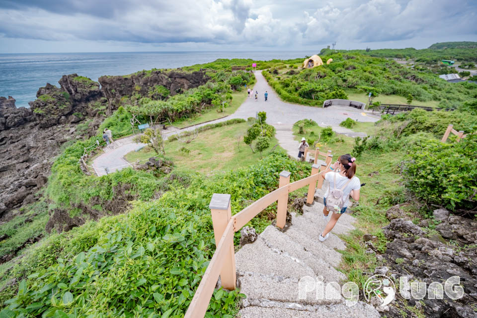 屏東恆春景點〡貓鼻頭公園〡後壁湖旁的觀光景點, 坐擁遼闊山海景, 特殊地貌盡收眼底, 山頂上的巨貓, 貓語藝術地景打卡, 目前免收門票