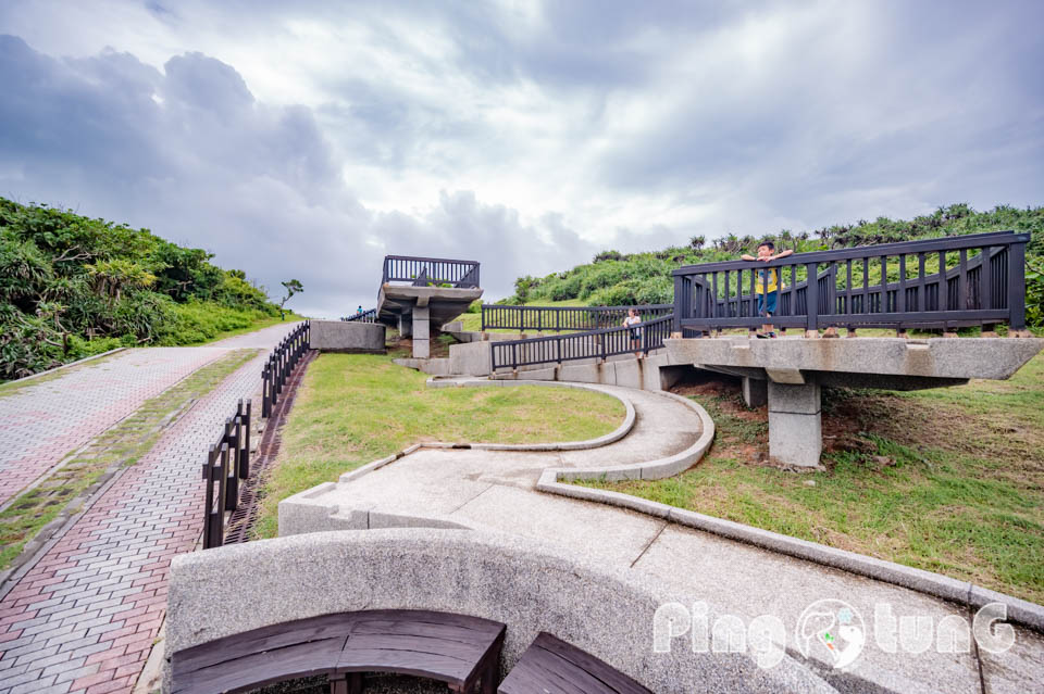 屏東恆春景點〡貓鼻頭公園〡後壁湖旁的觀光景點, 坐擁遼闊山海景, 特殊地貌盡收眼底, 山頂上的巨貓, 貓語藝術地景打卡, 目前免收門票