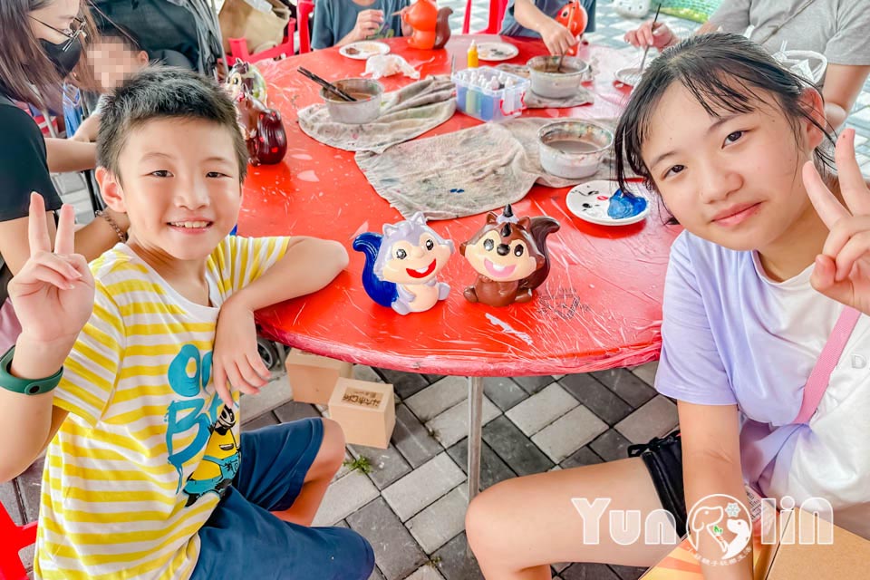 雲林斗六景點〡斗六膨鼠森林公園〡好鄰居金瓜鼠公園, 多樣化遊具設施增添新鮮感, 松果子滑梯好玩又吸睛, 走步道與松鼠不期而遇, 超威親子公園