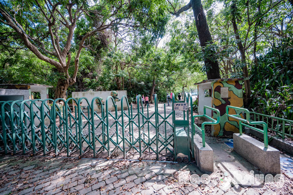 高雄彌陀景點〡漯底山自然公園〡軍事用地變身觀光景點, 超迷你版月世界, 碉堡觀景台賞景, 必走漯底山吊橋