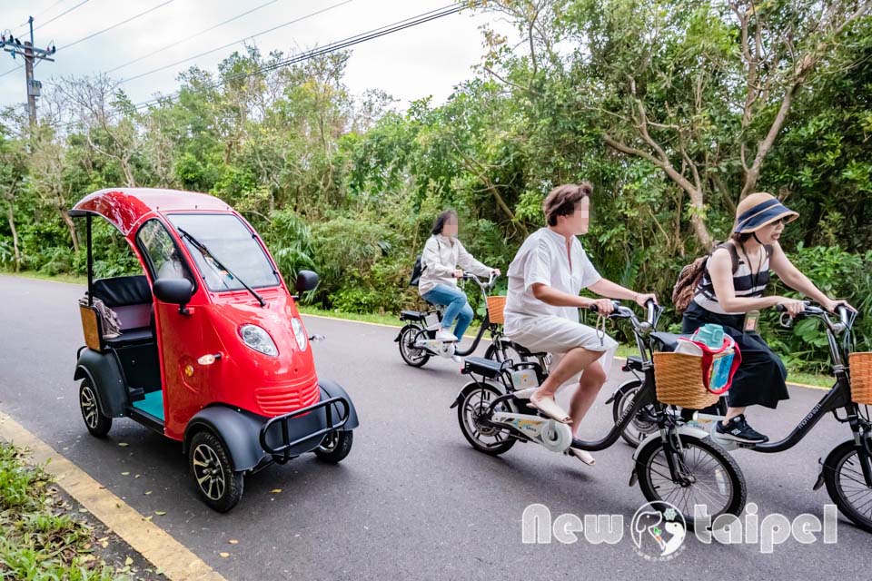 新北貢寮景點〡福隆舊草嶺隧道〡跨越兩縣市的隧道, 期間限定光之影藝術廊道, 隧道專屬嘟嘟車可愛上市, 360度觀景台賞景看火車