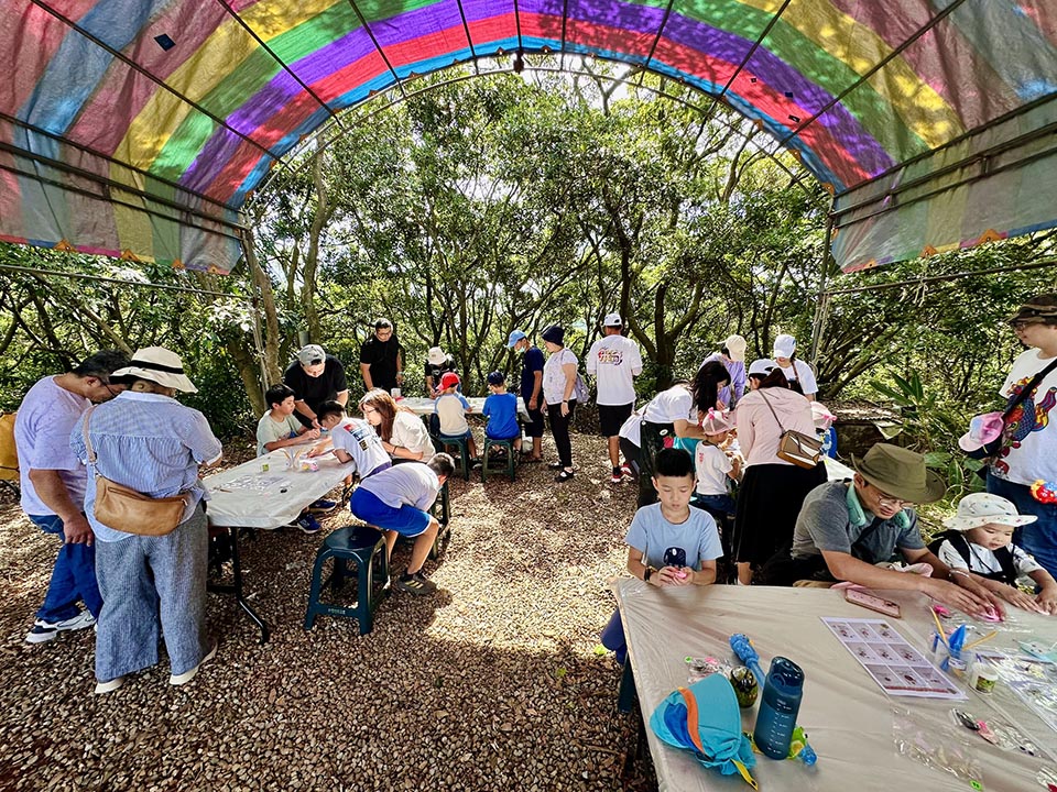 0622-1 桃園蘆竹景點〡羊稠森林步道〡絕佳視野三秒看高鐵, 森林系紓壓步道, 夏季甲蟲出沒產地, 精彩好玩的甲蟲季活動, 超搶手的免費生態導覽, 2025甲蟲季開跑囉
