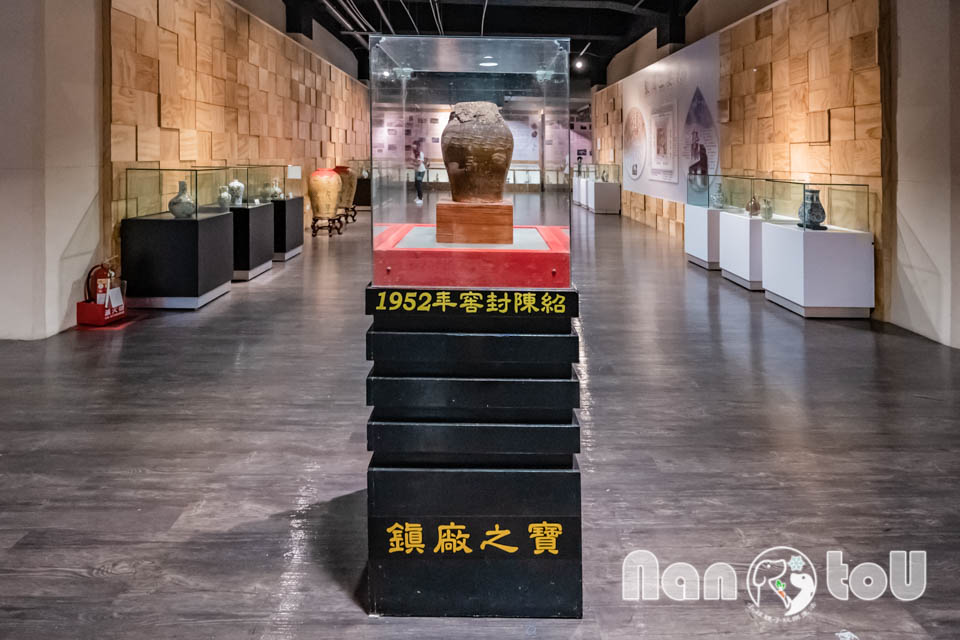 DSC_7164 南投埔里景點〡埔里酒廠〡蛻變後的旗艦館, 引君入甕酒窖隧道, 舊地重遊探索趣, 越陳越香老景點