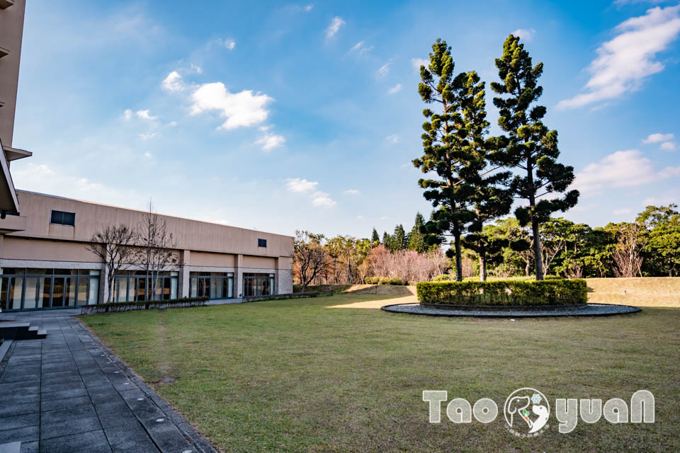 桃園中壢住宿〡南方莊園渡假飯店〡多功能戲水池加碼水療SPA, 南遊記FUN暑假闖關活動, 戶外大草坪暢玩多款遊具, 一起吧餐廳享用貴婦下午茶
