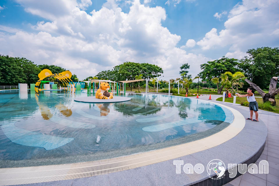 雲林虎尾景點〡虎尾632高地公園〡虎尾632親水公園, Q萌虎爺特色遊戲場, 如虎添翼叢林戲水區, 水陸雙享受親子公園