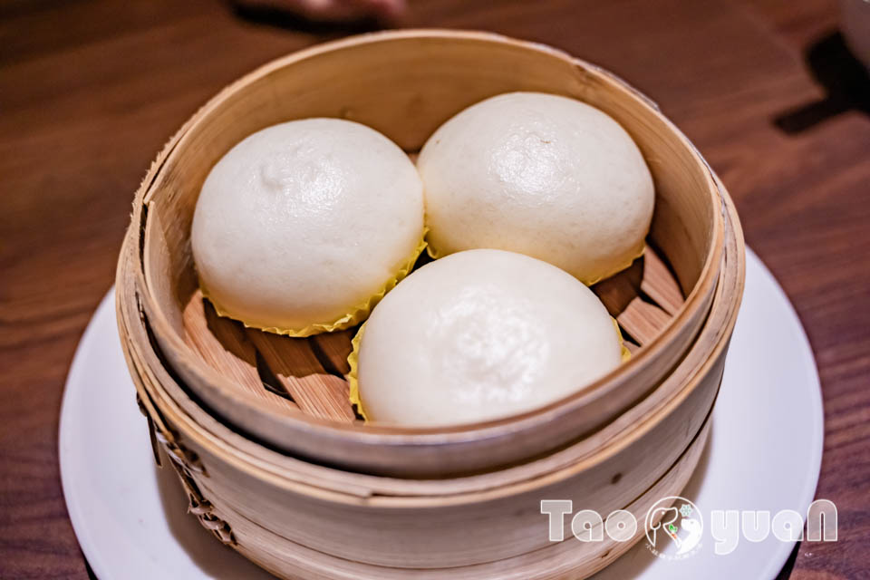 桃園中壢住宿〡南方莊園渡假飯店〡多功能戲水池加碼水療SPA, 南遊記FUN暑假闖關活動, 戶外大草坪暢玩多款遊具, 一起吧餐廳享用貴婦下午茶