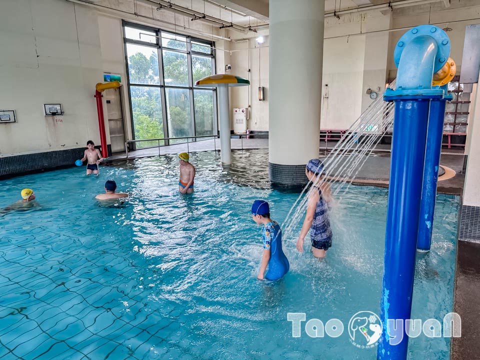 桃園中壢住宿〡南方莊園渡假飯店〡多功能戲水池加碼水療SPA, 南遊記FUN暑假闖關活動, 戶外大草坪暢玩多款遊具, 一起吧餐廳享用貴婦下午茶