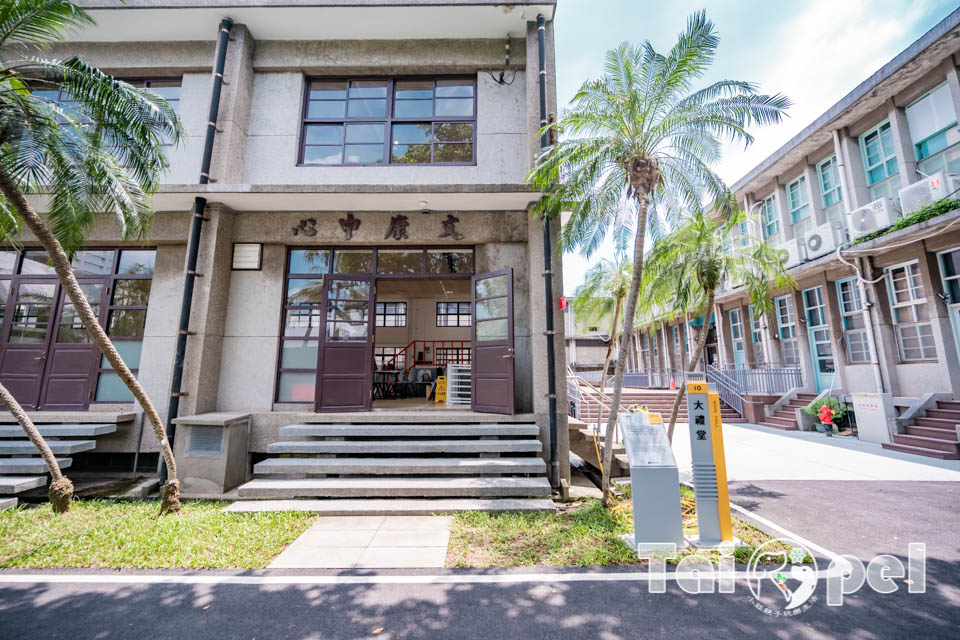 台北信義景點〡國家鐵道博物館〡永垂不朽的鐵道故事, 感受記憶的溫度, 鐵道明星追追追, 假日限定藍皮柴油列車乘車體驗