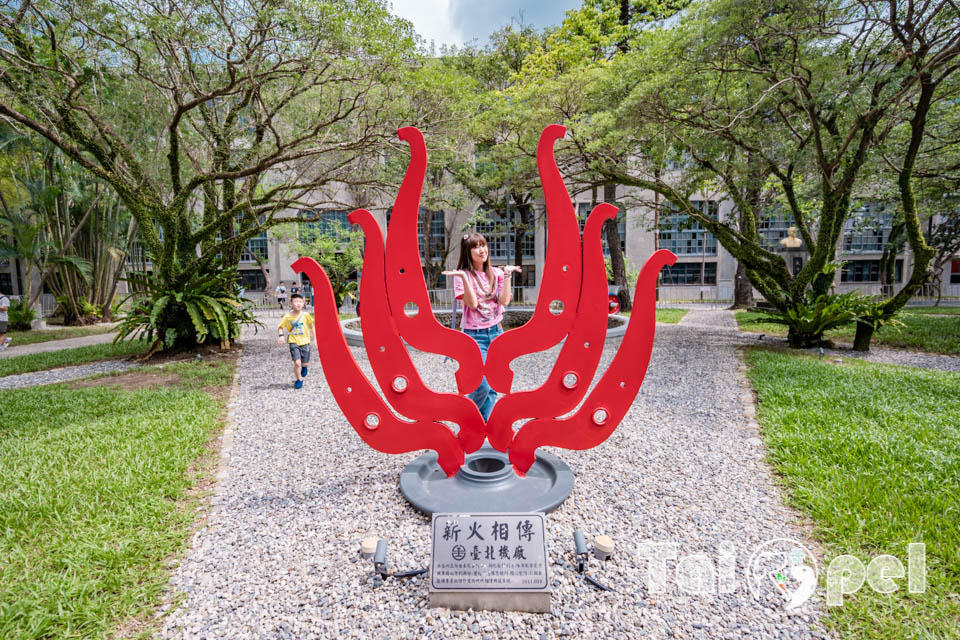 台北信義景點〡國家鐵道博物館〡永垂不朽的鐵道故事, 感受記憶的溫度, 鐵道明星追追追, 假日限定藍皮柴油列車乘車體驗