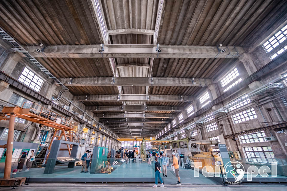 台北信義景點〡國家鐵道博物館〡永垂不朽的鐵道故事, 感受記憶的溫度, 鐵道明星追追追, 假日限定藍皮柴油列車乘車體驗