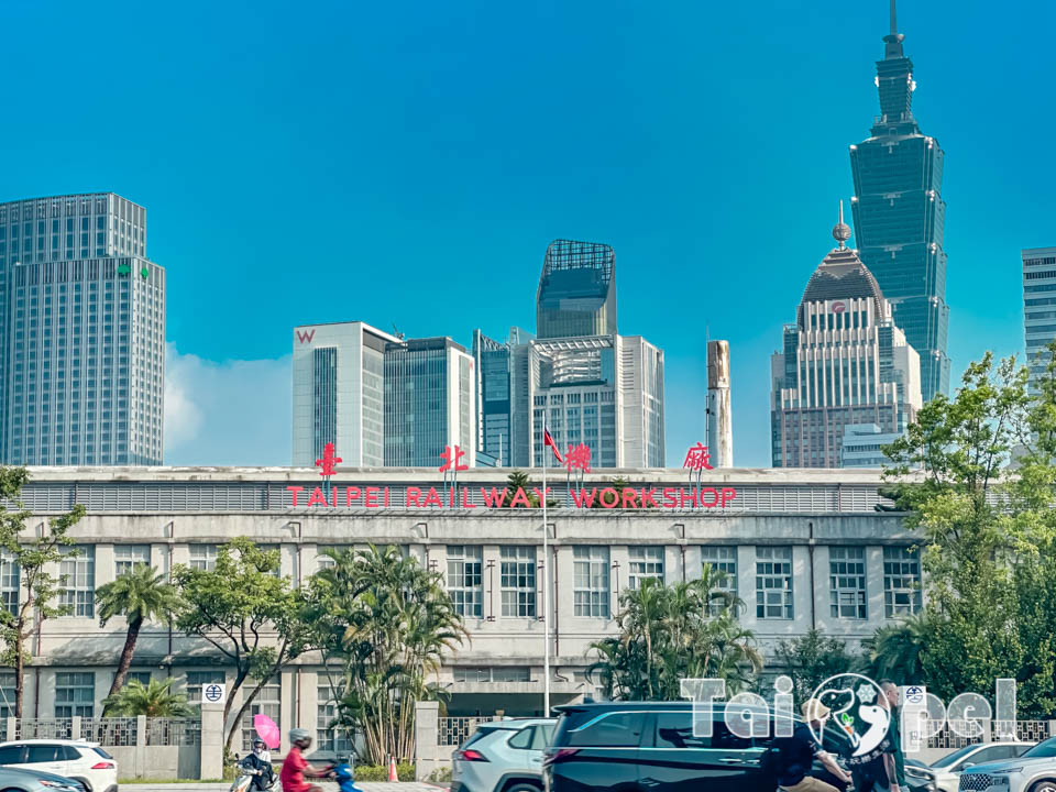 台北信義景點〡國家鐵道博物館〡永垂不朽的鐵道故事, 感受記憶的溫度, 鐵道明星追追追, 假日限定藍皮柴油列車乘車體驗