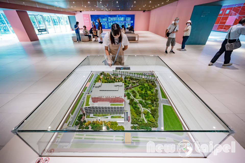 新北林口景點〡國家檔案館〡島讀．我們的故事, 刻骨銘心的那段曾經, 免門票參觀體驗, 寓教於樂親子展館, 附設輕食咖啡廳, 順遊小熊公園