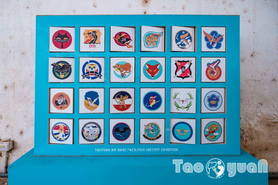 DSC_0006 桃園大園景點〡航空城博物館園區〡戀戀家園記住家的模樣, 帥氣十足的黑貓軍團守衛隊 ,免門票探索機庫與警戒室, 05機堡公園