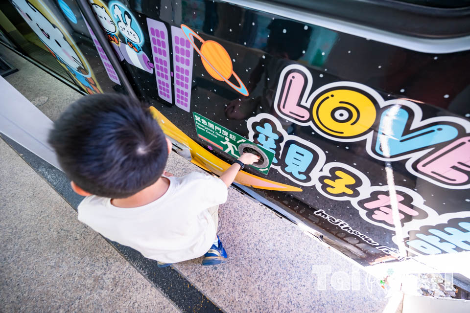 台北北投景點〡捷運北投會館逃生體驗營〡專人導覽模擬操作, 體驗站務、司機與控制員多重角色, 寓教於樂收穫多多, 免費親子體驗活動