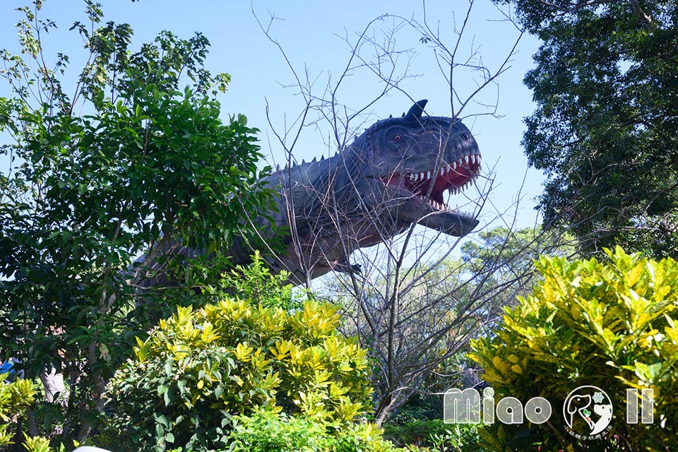 苗栗三義景點〡西湖渡假村〡浪漫的凡爾賽花園, 侏儸紀恐龍世界冒險, 十二生肖雕塑花園, 泡泡歡樂世界, 親子探索樂趣多