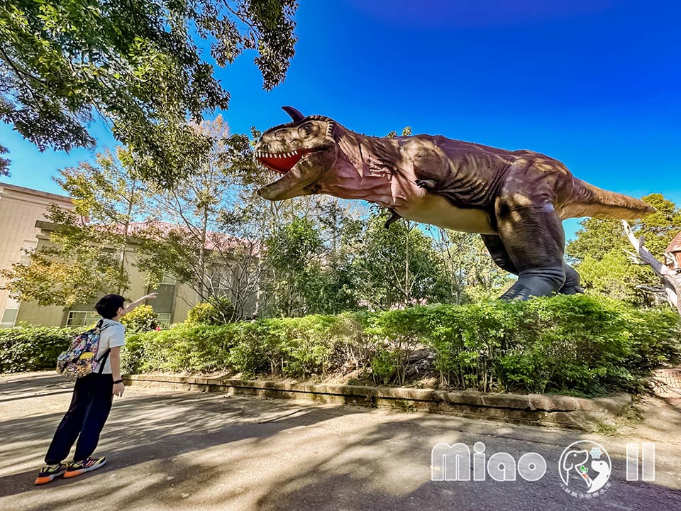 苗栗三義景點〡西湖渡假村〡浪漫的凡爾賽花園, 侏儸紀恐龍世界冒險, 十二生肖雕塑花園, 泡泡歡樂世界, 親子探索樂趣多