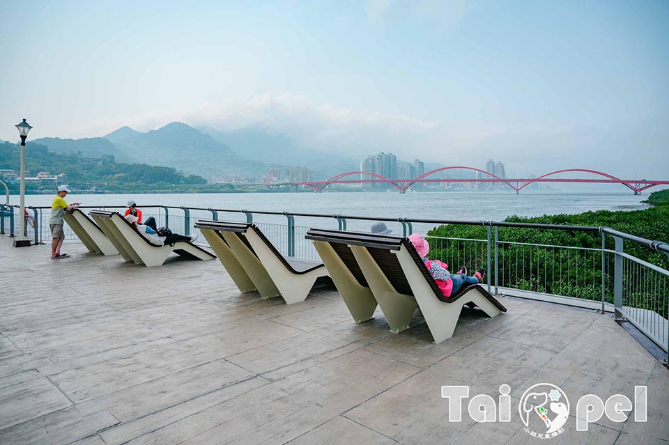 台北北投景點〡關渡宮〡北部知名百年廟宇, 300年以上信仰中心, 必訪財神洞古佛洞, 靈山公園賞夕陽, 順遊關渡碼頭