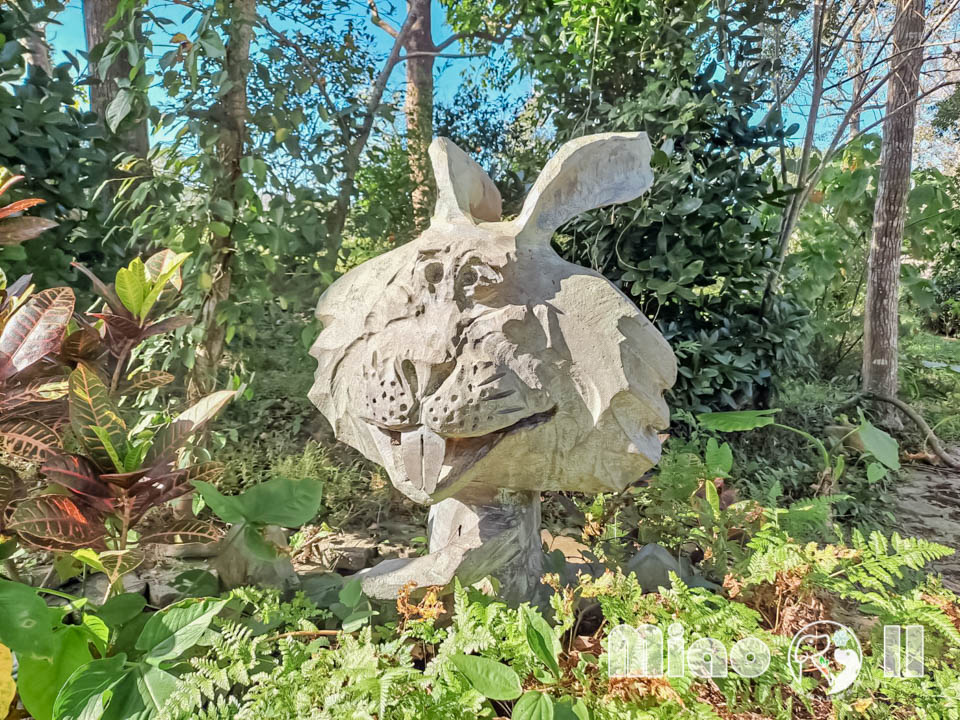 苗栗三義景點〡西湖渡假村〡浪漫的凡爾賽花園, 侏儸紀恐龍世界冒險, 十二生肖雕塑花園, 泡泡歡樂世界, 親子探索樂趣多