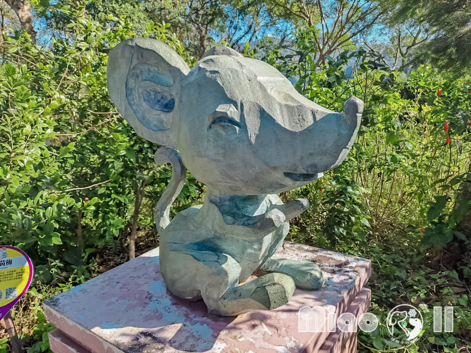 苗栗三義景點〡西湖渡假村〡浪漫的凡爾賽花園, 侏儸紀恐龍世界冒險, 十二生肖雕塑花園, 泡泡歡樂世界, 親子探索樂趣多