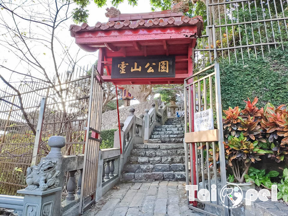 台北北投景點〡關渡宮〡北部知名百年廟宇, 300年以上信仰中心, 必訪財神洞古佛洞, 靈山公園賞夕陽, 順遊關渡碼頭