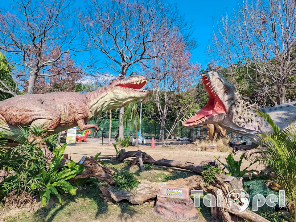 146121_0 台北北投景點〡關渡恐龍樂園〡關渡探險樂園之恐龍大復活, 2026不龍錯過的冒險, 70隻恐龍擬真上線,化身訓龍師帥一波, 體驗餵恐龍的震撼教育, 4項恐龍互動體驗