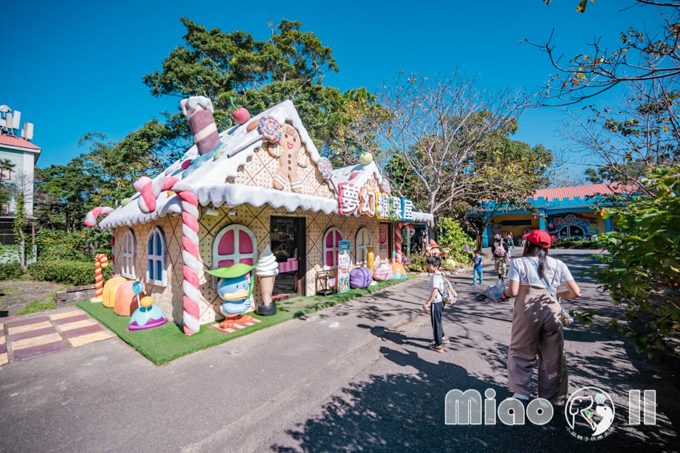 苗栗三義景點〡西湖渡假村〡浪漫的凡爾賽花園, 侏儸紀恐龍世界冒險, 十二生肖雕塑花園, 泡泡歡樂世界, 親子探索樂趣多