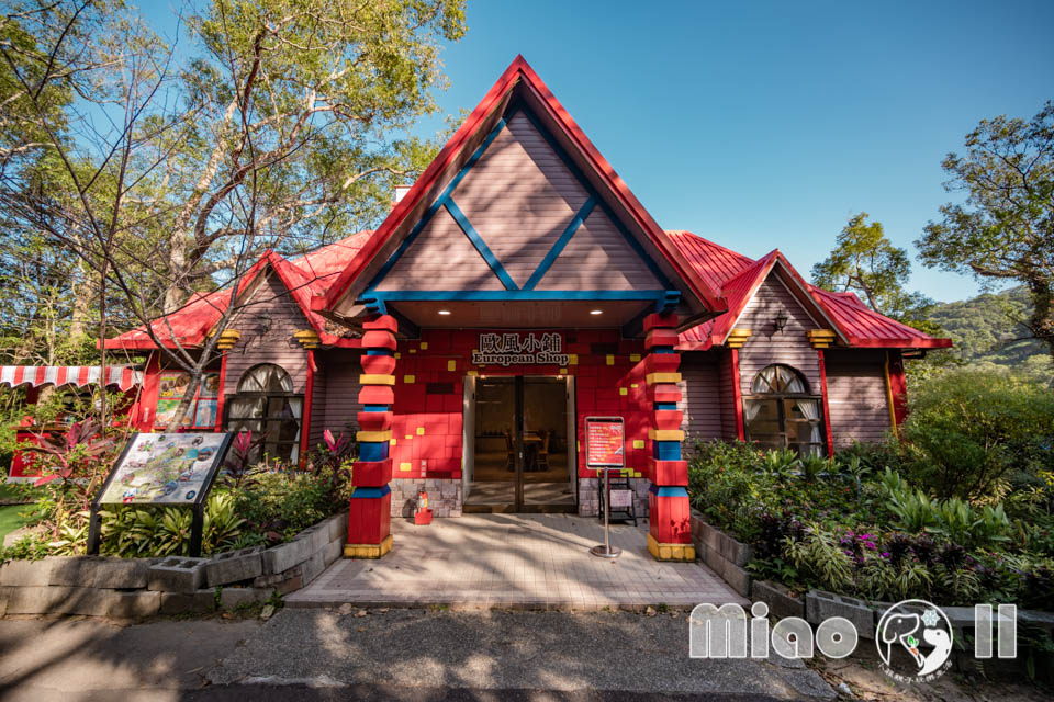 苗栗三義景點〡西湖渡假村〡浪漫的凡爾賽花園, 侏儸紀恐龍世界冒險, 十二生肖雕塑花園, 泡泡歡樂世界, 親子探索樂趣多