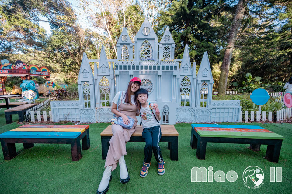 苗栗三義景點〡西湖渡假村〡浪漫的凡爾賽花園, 侏儸紀恐龍世界冒險, 十二生肖雕塑花園, 泡泡歡樂世界, 親子探索樂趣多