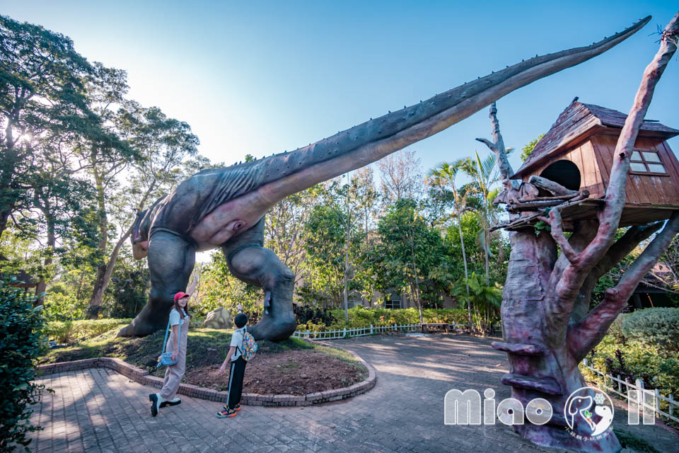 苗栗三義景點〡西湖渡假村〡浪漫的凡爾賽花園, 侏儸紀恐龍世界冒險, 十二生肖雕塑花園, 泡泡歡樂世界, 親子探索樂趣多