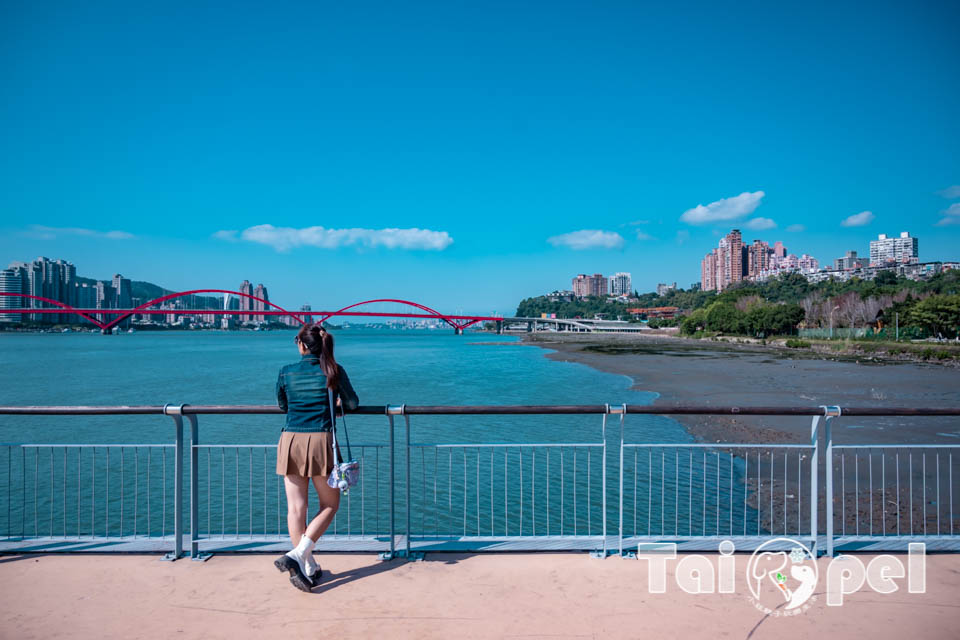 DSC_5593 台北北投景點〡關渡恐龍樂園〡關渡探險樂園之恐龍大復活, 2026不龍錯過的冒險, 70隻恐龍擬真上線,化身訓龍師帥一波, 體驗餵恐龍的震撼教育, 4項恐龍互動體驗