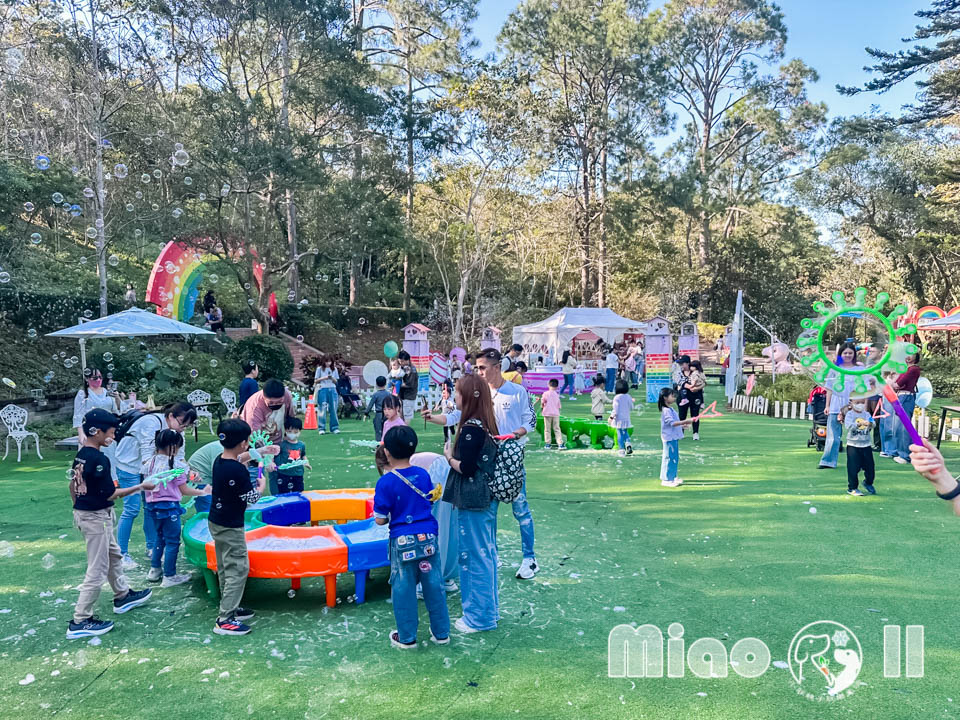 苗栗三義景點〡西湖渡假村〡浪漫的凡爾賽花園, 侏儸紀恐龍世界冒險, 十二生肖雕塑花園, 泡泡歡樂世界, 親子探索樂趣多