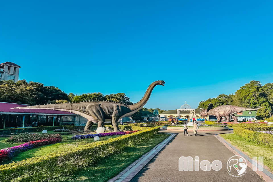 苗栗三義景點〡西湖渡假村〡浪漫的凡爾賽花園, 侏儸紀恐龍世界冒險, 十二生肖雕塑花園, 泡泡歡樂世界, 親子探索樂趣多
