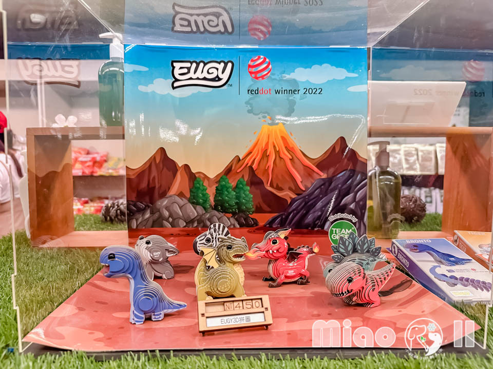 苗栗三義景點〡西湖渡假村〡浪漫的凡爾賽花園, 侏儸紀恐龍世界冒險, 十二生肖雕塑花園, 泡泡歡樂世界, 親子探索樂趣多