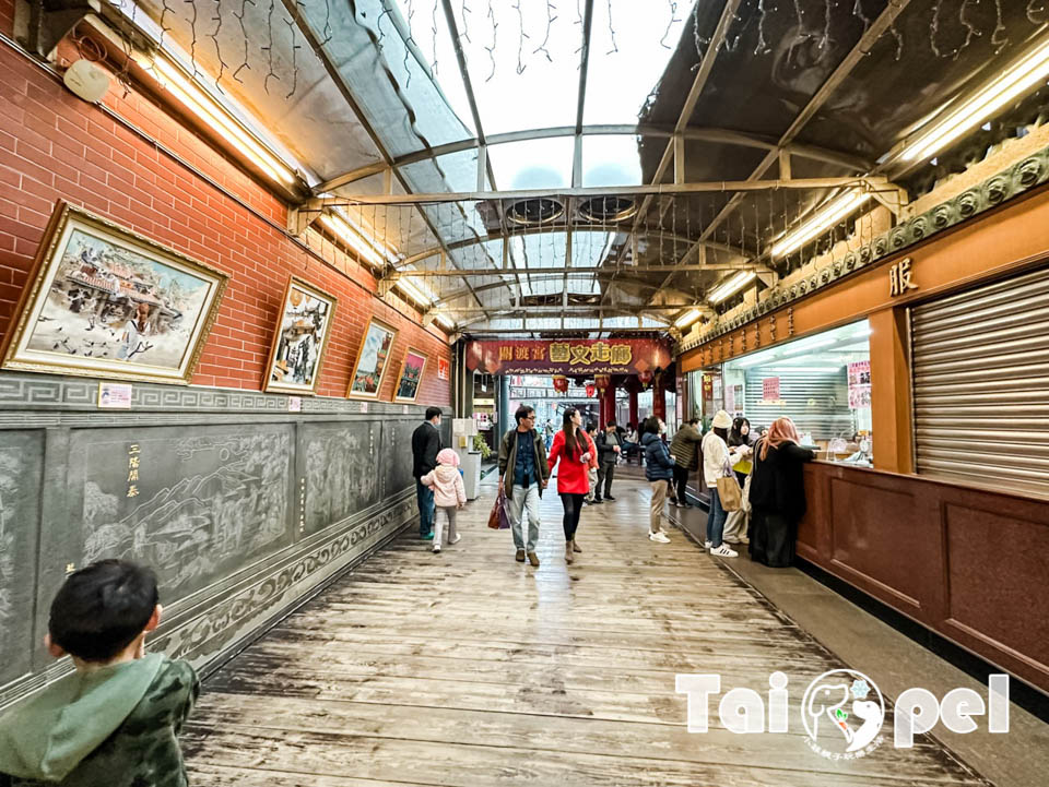 台北北投景點〡關渡宮〡北部知名百年廟宇, 300年以上信仰中心, 必訪財神洞古佛洞, 靈山公園賞夕陽, 順遊關渡碼頭